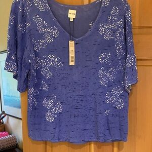 NIC+ZOE Blue and White Patterned Flutter-sleeve Sweater